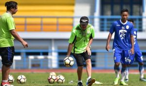 Persib Incar Lima Besar