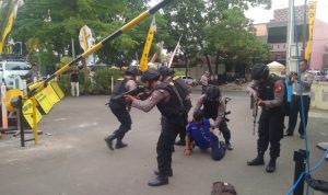 Mapolres Cianjur Perketat Pengamanan Mapolres Cianjur Perketat Pengamanan