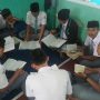 Membina Akhlakul Karimah Siswa