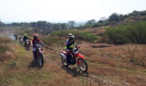 Honda CRF150L Pacu Adrenalin di National Honda Roadventure