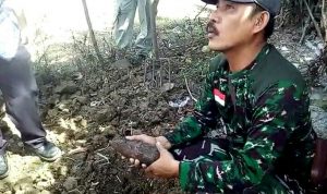 Petani Sindangbarang Temukan Mortir Aktif