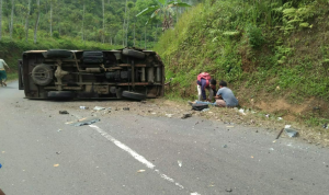 Indikasi Pungli, Keabsahan Uji KIR Dishub Dipertanyakan