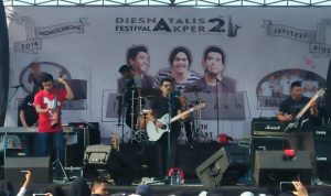 Payung Teduh Meriahkan Dies Natalis Akper ke-21 Payung Teduh Meriahkan Dies Natalis Akper ke-21
