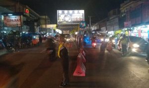 Malam Natal, Jalur Puncak - Cipanas Ramai Lancar