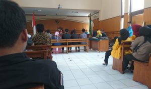 Sidang Perdana AA, Menghadirkan Sejumlah Saksi