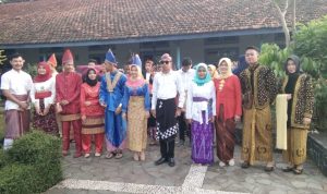 SMAN 1 Gelar Upacara HUT RI