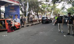 Satu Polisi Kritis Karena Luka Bakar Serius