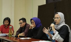 KontraS Desak Polisi Bebaskan Mahasiswa KontraS Desak Polisi Bebaskan Mahasiswa