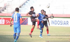 Persib Taklukkan Persipura 3-1 di Gelora Delta Sidoarjo