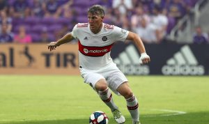 Bastian Schweinsteiger Gantung Sepatu Bastian Schweinsteiger Gantung Sepatu