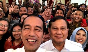 Jokowi-Prabowo Mesra