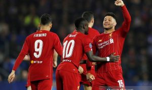 Dua Gol Chamberlain Bantu Liverpool Bungkam Genk