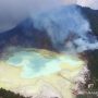 Helikopter Bom Air Turun Tangan Padamkan Karhutla Kawah Putih