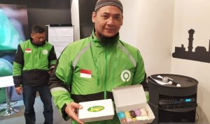 Aji Purnomo, Driver Gojek yang Buka Usaha "Cau Ajip" Aji Purnomo, Driver Gojek yang Buka Usaha "Cau Ajip"