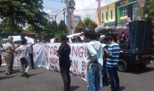 Massa Rumpun Demo ATR/BPN Cianjur