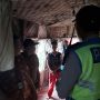 Tim Kemensos Sambangi Gubuk Reyot Mak Kiyah