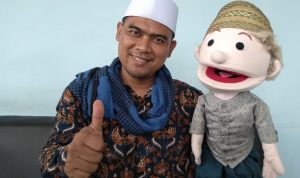 Ini Kisah Hidup Kak Mal, Ustadz yang Bisa Tirukan 80 karakter suara