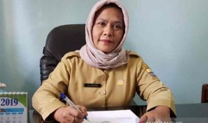 Blangko E-KTP Minim, Disdukcapil Cirebon Hentikan Program 'Kelakon Ditonggoni' Blangko E-KTP Minim, Disdukcapil Cirebon Hentikan Program 'Kelakon Ditonggoni'