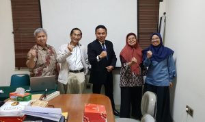 Sah, Wawan Setiawan Bergelar Magister Ilmu Politik