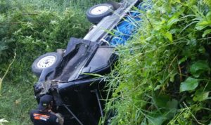 Mobil Pick Up Terjun ke Jurang Lembah Koi Cianjur