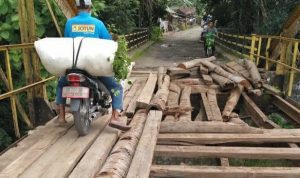 Miris, Begini Kondisi Jembatan Cibuni yang Sudah Makan Korban Jiwa