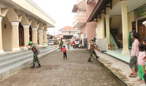 Kerahkan Personel Semprot Disinfektan, Kodim 0608/Cianjur Bikin Ruang Sterilisasi