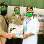 Gotong Royong Basmi Corona, Kiblat Bagikan Bantuan Sembako dan Masker