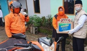 Disalurkan Bertahap, Bantuan Sembako Pemprov Jabar Dikirim Pakai Ojek