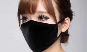 Tetap Fashionable Saat Menggunakan Masker