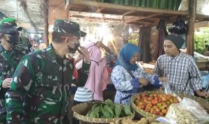 Dandim Cianjur Turun Langsung Pantau Penerapan AKB di Pasar, Ini Hasilnya!