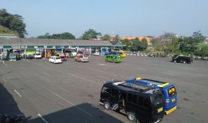 Belum Normal, Terminal Pasirhayam Cianjur Sepi Penumpang