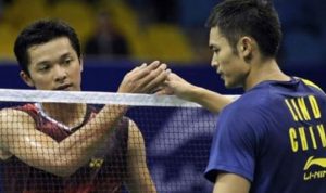 Lin Dan Gantung Raket