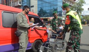 Cegah Penularan Covid-19, Kodim dan NPCI Cianjur Bagikan Ribuan Masker