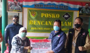 DPR RI Berikan Bantuan untuk Korban Banjir Bandang Cisel