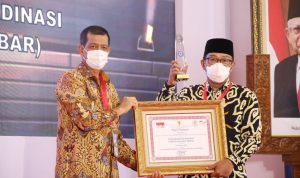 Jabar Terima Penghargaan dari PANRB RI