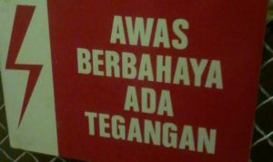 Pangkas Pohon Sukun, Warga Sindangasih Karangtengah Cianjur Tersengat Aliran Listrik Pangkas Pohon Sukun, Warga Sindangasih Karangtengah Cianjur Tersengat Aliran Listrik