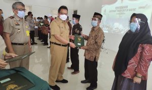 Kantor Pertanahan Cianjur Serahkan Ribuan Sertifikat Program PTSL