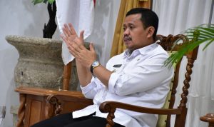 Bupati Dony Pegang Teguh Pesan Orangtua