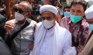Rizieq Shihab Tiba di Polda Metro Jaya Rizieq Shihab Tiba di Polda Metro Jaya