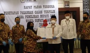 Herman Suherman-Tb Mulyana Syahrudin Ditetapkan sebagai Cabup dan Cawabup Cianjur Terpilih