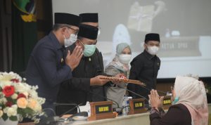 Jabar Lahirkan Perda Pesantren Pertama di Indonesia