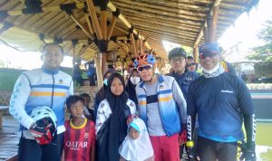 Jelang Hadiri Rakorda Partai Nasdem di Cianjur, Saan Mustopa Gowes Santai dan Santuni Anak Yatim