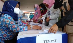 Peringati Hari Kartini, DPPKBP3A Cianjur Gelar Pelayanan KB Gratis