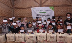 Yayasan Bakti Pemuda Salurkan Sembako Berkah dan Bingkisan Lebaran Bagi Yatim Dhuafa di Cianjur