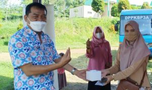 Peringati Hari Buruh, DPPKBP3A Cianjur Gelar Kegiatan Pelayanan KB di Pasir Sarongge Pacet