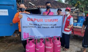 Peduli Korban Longsor Cibokor Cibeber, Pertamina dan PT BNA Salurkan Bantuan Tabung Gas