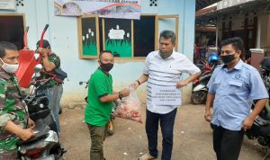 Perumdam Tirta Mukti Salurkan Bantuan 1000 Potong Ayam dan Air Bersih Bagi Korban Longsor Cibokor Cibeber