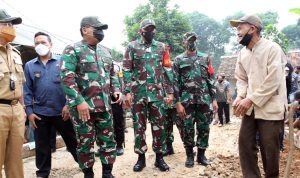 Tinjau Lokasi TMMD ke-111 di Mande, Pangdam Siliwangi: Warga Cianjur Luar Biasa