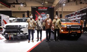 Bantu Pulihkan Perekonomian Indonesia, Isuzu Luncurkan 3 Model di GIIAS 2021 Bantu Pulihkan Perekonomian Indonesia, Isuzu Luncurkan 3 Model di GIIAS 2021