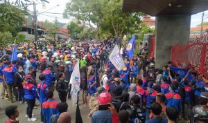 demo buruh